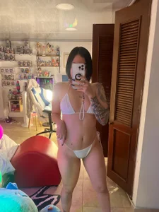 Weekend__girlfriend Public Εικόνα