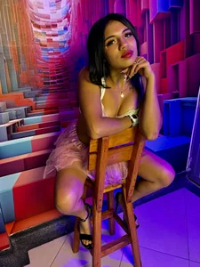 arianaa_tompsoon magic Pic 7