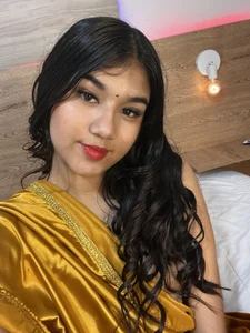 _Ananyaa_lovd A beautiful lady Foto 6