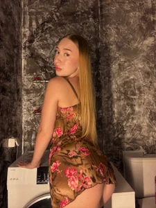 Blonde moment >M< de AlinaTeaseX  2 Imagens