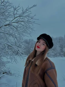 Nicole_Keller warm me Pic