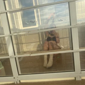 Take a closer look at me od BlondeBun  5 snímek