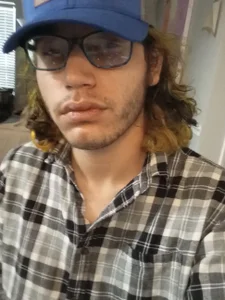 zacthefeetguy: Public ( 2 фото)