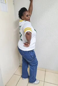 Busty42DDZA Public Foto 4