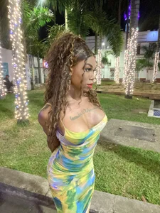 sweetsarabig22cmのChristmas 2025🎄の 3枚の写真