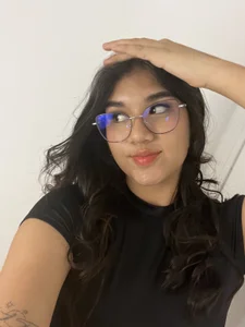 _Ananyaa_lovd There are looks that reveal better than hands Pic 4