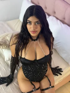 KaliBloom March 🍒🦋 Foto 2