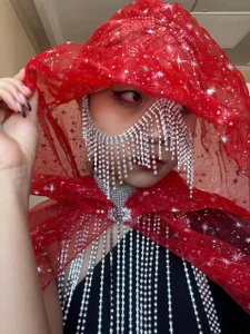 SweetMiaXO: in a red suit ❤️ ( 5 фото)