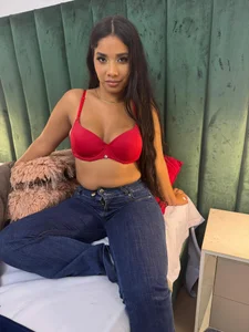 First day like a model 💕 de Kiaravegaa  6 Imagens