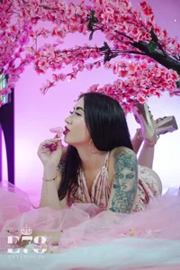 Milu_ballmer Flor de cerezo 🌺 Immagine  2