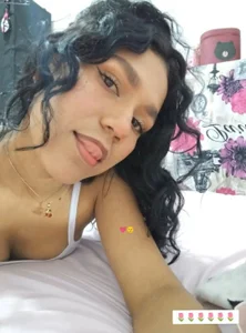 Yes_to_everythingxxx abby is hot Pic 2