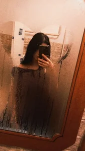 Public od ashley_fo_yu  2 snímek