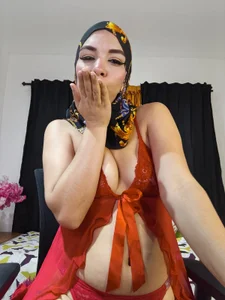 SofiaRivera1 There is no charge to watch… but it can become addictive🔥 Pic