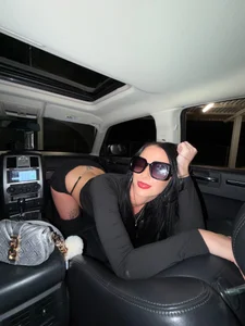 Kendallmonroeee Public Pic 3