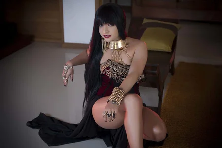 SARAMISHA Public Foto 3