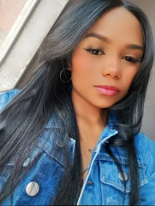 Catalina_monroe Public Pic 6