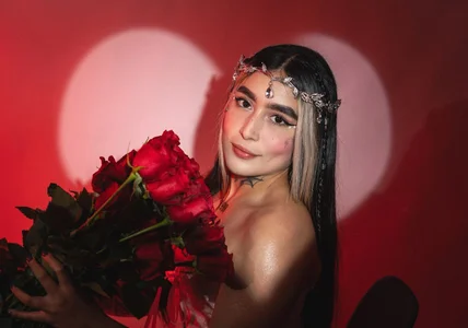 elodie_walker Public Pic 3