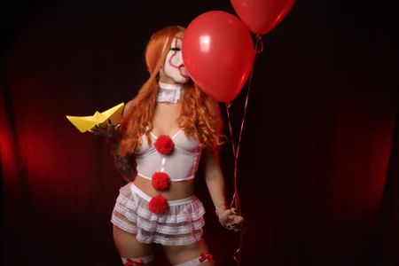 rosemonrooeのFloat with Meの枚の写真