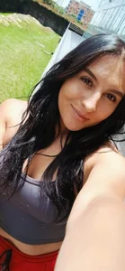 miia_thompson1: Public ( 3 фото)