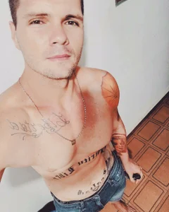 Eu variados de Giricotta  8 Imagens