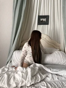 LeanneDinkle queen bed รูป  5