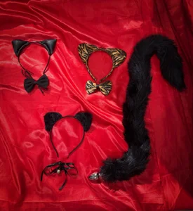 AgathaKondo_ Toys and costumes Foto 7