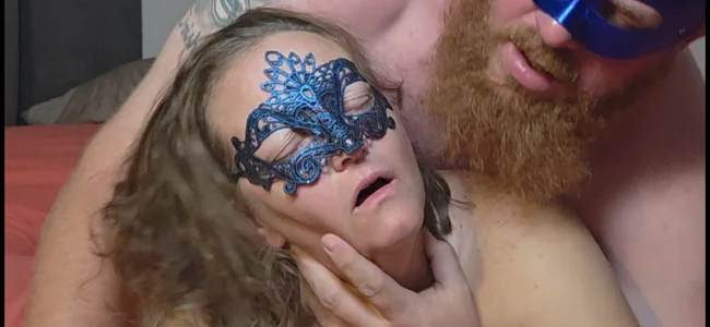 Maskedlovers69 Fun time making a new video slika 8