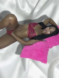 sweetafrica_squirt 😈 Angel face, mischievous mind. 💋🖤 slika