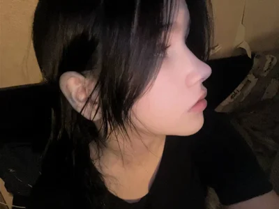 Public de GentleWhisperie  2 Imagens