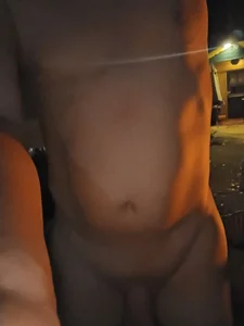 toywoodのNaakt 2の 5枚の写真