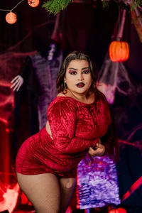 The hottest witch🔥 de SamanthaFerrer_  Imagens