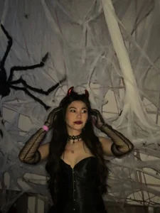 Miss_Iris69 my Halloween evening👻🎃 Foto