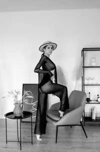 Dearly_Emily's Bohemian photoshoot Sex Photo 3