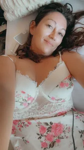 Sophia-Squirts-UK Treats Bilde 9