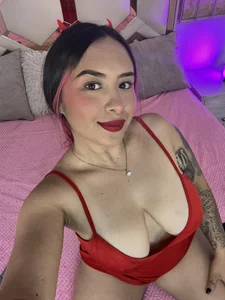 SOPHIIE_LUX_ In my room 😍 صورة واحدة|SOPHIIE_LUX_ In my room 😍 صورتان|SOPHIIE_LUX_ In my room 😍  6 صور|SOPHIIE_LUX_ In my room 😍  6 صورة