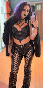 Belladonna_trix: "Tonight, I'll take charge..." 🖤😈 ( фото)