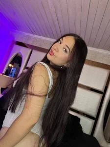 sara_frost ♥ - {count, plural, one {תמונה אחת} two {שתי תמונות} many {# תמונות} other {# תמונות}}