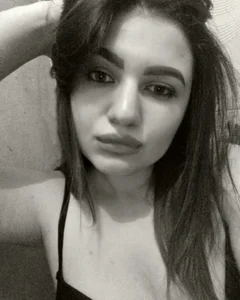 StrangerAda Public Pic