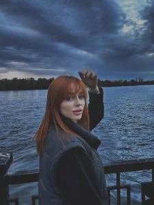 Phoenix_MargoのDangerous Intimacyの 3枚の写真