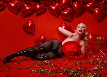 HotJanet Happy Valentine's Day Pic 3