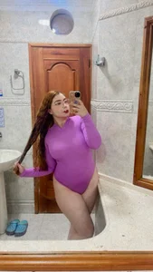 lizy_portmanのBodysuit LILACの枚の写真