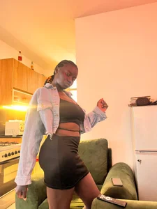 iamlinsey Public Pic 5