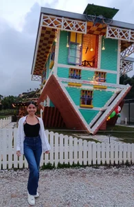 naia_cox On a walk Bilde 3