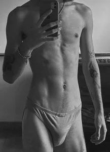 Public de oreuk_dv  Imagens