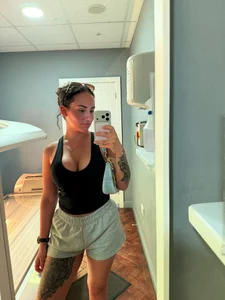 Chloesage_ Public Εικόνα 4