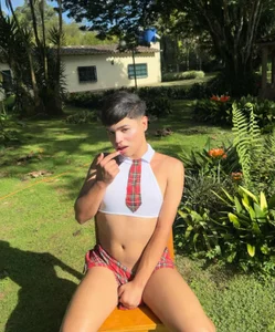 Matt_Swett Sexy in my garden Poză 6