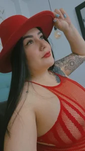 galatea_rous red color my passion Pic 4