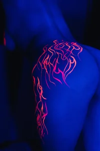 EveLibston neon burn صورة واحدة|EveLibston neon burn صورتان|EveLibston neon burn  صور|EveLibston neon burn  صورة