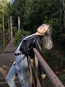 BethanyCloud a woman in her natural habitat ༼ つ ◕_◕ ༽つ Billede 2