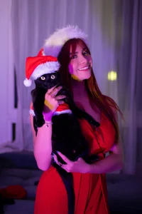 LindaSilverstone With my babe🎄 Pic 4